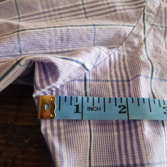 Izod Men's XL Premium Essentials Button-Down Long Sleeve Shirt - Picture 8 of 9